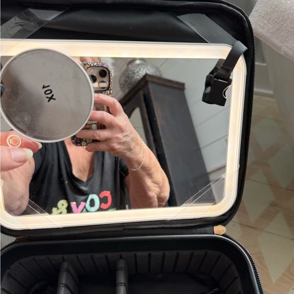 Makeup Vanity Case - Picture 4 of 7